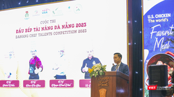 Ông Nguyễn Đức Quỳnh – Phó Chủ tịch Hội Du lịch TP Đà Nẵng phát biểu tại cuộc thi