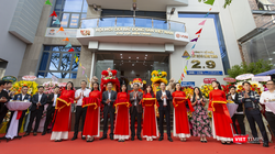 Lễ ra mắt Văn phòng Hội Môi giới Bất động sản Việt Nam (VARS) tại khu vực miền Trung.