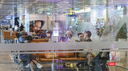 Chiều 16/5, Nhà ga quốc tế Sân bay Đà Nẵng đưa phòng nuôi con bằng sữa mẹ vào phục vụ hành khách.