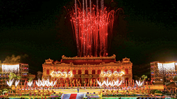 Tối 12/6, Festival nghệ thuật quốc tế Huế 2024 chính thức khép lại với màn trình diễn nghệ thuật mãn nhãn, ấn tượng