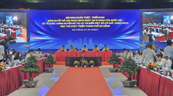 Quang cảnh Hội nghị quán triệt, triển khai Nghị quyết 136/2024 của Quốc hội về tổ chức chính quyền đô thị và thí điểm một số cơ chế, chính sách đặc thù phát triển Đà Nẵng