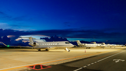 Loạt siêu máy bay huyền thoại của Gulfstream xuất hiện ở sân bay Đà Nẵng