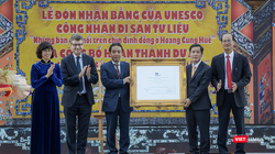 UBND tỉnh Thừa Thiên Huế tổ chức Lễ đón nhận Bằng công nhận Di sản tư liệu khu vực châu Á - Thái Bình Dương của UNESCO dành cho “Những bản đúc nổi trên chín đỉnh đồng ở Hoàng cung Huế”.