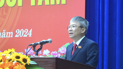 Ông Nguyễn Đức Dũng, Chủ tịch HĐND tỉnh Quảng Nam phát biểu khai mạc kỳ họp