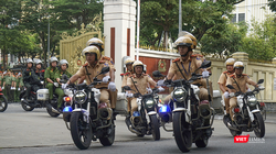 Sáng 15/5, Công an TP Đà Nẵng tổ chức lễ ra quân đợt cao điểm trấn áp, truy quét, xử lý tội phạm và vi phạm pháp luật trên đường phố, nhằm đảm bảo an toàn cho người dân, du khách và các sự kiện lớn trong mùa du lịch hè 2025.