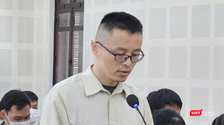 Wang YunTao (SN 1988, quốc tịch Trung Quốc) giữ vai trò cầm đầu đường dây cho vay lãi nặng.