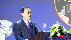 Ông Nguyễn Trùng Khánh, Cục Trưởng Cục Du lịch Quốc gia phát biểu tại hội thảo chuyên đề “Định hướng phát triển du lịch Đà Nẵng trong giai đoạn mới”.