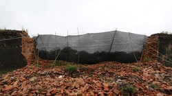 Hiện trường đoạn tường bao Hoàng thành Huế bị sập do mưa lũ. Ảnh PD.