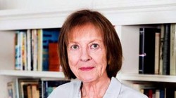 Nữ nhà báo, sử gia Francis FitzGerald, tác giả cuốn sách nổi tiếng đoạt giải Pulitzer về chiến tranh Việt Nam. Ảnh: NVCC