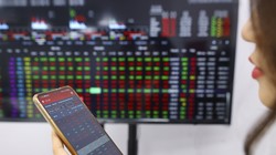 Phiên 7/1 ghi nhận mã NAB tăng kịch trần còn mã PGB giảm sàn 