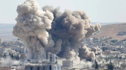 IS buộc phải rút chạy trước những đợt không kích dữ dội của Mỹ và sự kiên cường của chiến binh người Kurd