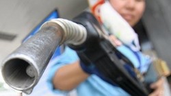 Giá xăng đã tăng trở lại, kết thúc chuỗi giảm dài kỷ lục trong thời gian qua.