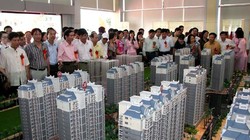 Từ sau Tết, nhiều DN bất động sản đã tung ra các chương trình bán hàng mới với hàng loạt chính sách ưu đãi 