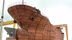 Một số nhà băng đã nhắm mắt siết nợ, "ôm" tàu nhưng đa phần vẫn chưa có cách giải quyết với các tài sản đảm bảo ngày càng tới kỳ bán sắt vụn.