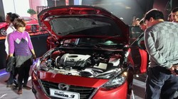 Lắp ráp xe máy tại Nhà máy Honda VN