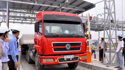 Các trạm thu phí trên quốc lộ 1 và quốc lộ 14 sẽ được áp dụng hệ thống thu phí không dừng.