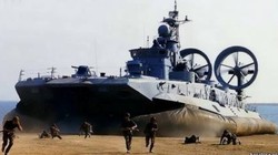 Trung Quốc đem tàu đệm khí tập trận chiếm đảo ở Biển Đông 