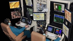 Bên trong một sở chỉ huy trinh sát của Nga tại Syria. Ảnh: Sputnik