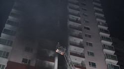 Nhà chung cư ở Xa La bị cháy gây hoảng loạn