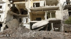 Thành phố Aleppo bị tàn phá nặng nề trong những đợt giao tranh - Ảnh: Reuters