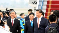 Tổng bí thư, Chủ tịch Trung Quốc Tập Cận Bình và ông Đinh Thế Huynh, UV BCT, Bí thư T.Ư Đảng, Trưởng Ban Tuyên giáo T.Ư - Ảnh: TTXVN