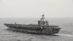 Tàu sân bay USS Theodore Roosevelt ghé qua khu vực biển Đông ngày 29-10 (Reuters)