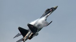 Siêu tiêm kích Su-35 của Nga