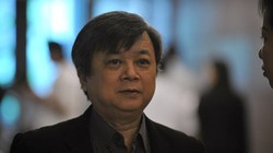 Đại biểu Trương Trọng Nghĩa (TP.HCM) trả lời báo chí - Ảnh: Ngọc Thắng