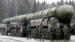 Tên lửa đạn đạo hạt nhân liên lục địa Topol M của Nga