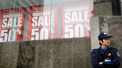 Việc Parkson đột ngột ra quyết định đóng trung tâm thương mại ở Mỹ Đình – Từ Liêm và đơn phương chấm dứt hợp đồng với các chủ kinh doanh nhận nhiều chỉ trích từ truyền thông và chuyên gia. Ảnh: Zing