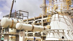 Nhà mày lọc dầu Dung Quất