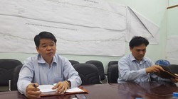 Lãnh đạo Vinasupco là Nguyễn Văn Tốn (trái) và ông Trương Quốc Dương (phải) khẳng định chất lượng ống gang dẻo của Xinxing là tốt - Ảnh: Lê Quân