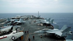 Tàu sân bay Stennis Mỹ đang cùng tàu sân bay Reagan tập trận sát Biển Đông