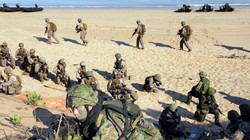 Quân đội Nhật Bản tập trận với lực lượng lính thủy đánh bộ Mỹ