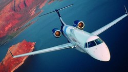 Chiếc máy bay này có trọng lượng 16.000 kg, dài 26m, có thể đạt tốc độ tối đa là 834 km/h.