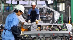 Cú sốc Toyota và “giấc mơ trưa” của công nghiệp ôtô Việt