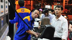 Kiểm toán Nhà nước cho rằng đầu năm 2011, chính sách điều hành giá bán xăng dầu và các quyết định trích, sử dụng quỹ bình ổn giá chưa phù hợp .