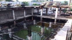 Các công trình tại dự án dậm châm tại chỗ suốt 5 năm nay.Ảnh: N.T