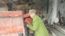 Kỳ lạ máy tách hạt ngô của cụ ông 90 tuổi