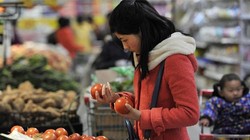 Người tiêu dùng Trung Quốc trung bình tiêu 7 USD/ngày, trong đó thực phẩm và quần áo chiếm gần một nửa.