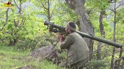 Video: Chiến binh người Kurd thuộc PKK bắn hạ máy bay trực thăng Thổ Nhĩ Kỳ