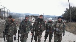 Binh sĩ quân đội Syria trên chiến trường Latakia.