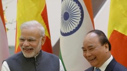 Thủ tướng Ấn Độ Narendra Modi và người đồng cấp Việt Nam thủ tướng Nguyễn Xuân Phúc