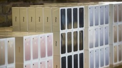 Các thùng đựng điện thoại iPhone 7