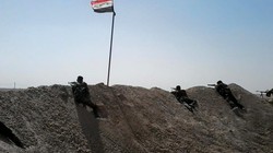 Binh sĩ quân đội Syria trên chiến trường Deir ezZor