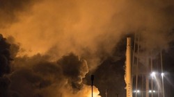 Tên lửa đẩy Fancol 9 trên bệ phóng