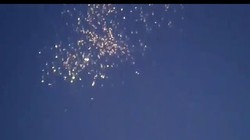 Không quân Nga không kích dữ dội chiến tuyến của lực lượng Hồi giáo cực đoan trong thị trấn Kafr Zita. Ảnh minh họa video