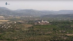 Quân đội Syria pháo kích thị trấn Bidama trên biên giới Thổ Nhĩ Kỳ. Ảnh minh họa video Qasioun News Agency