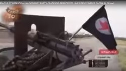 Lực lượng SSNP tiến công IS ở sa mạc Al-Sweida. Ảnh video SSNP