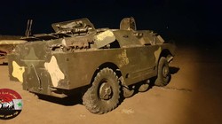 Lực lượng Hồi giáo cực đoan giao nộp vũ khí ở Quneitra. Ảnh Masdar News